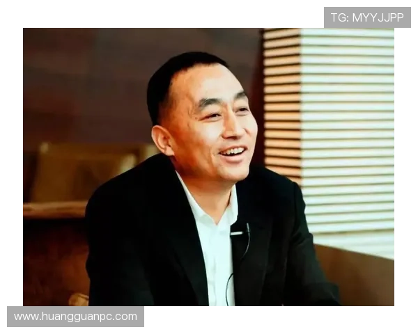 吴向东家冰箱里塞满蛋白粉，邻居以为他开健身房